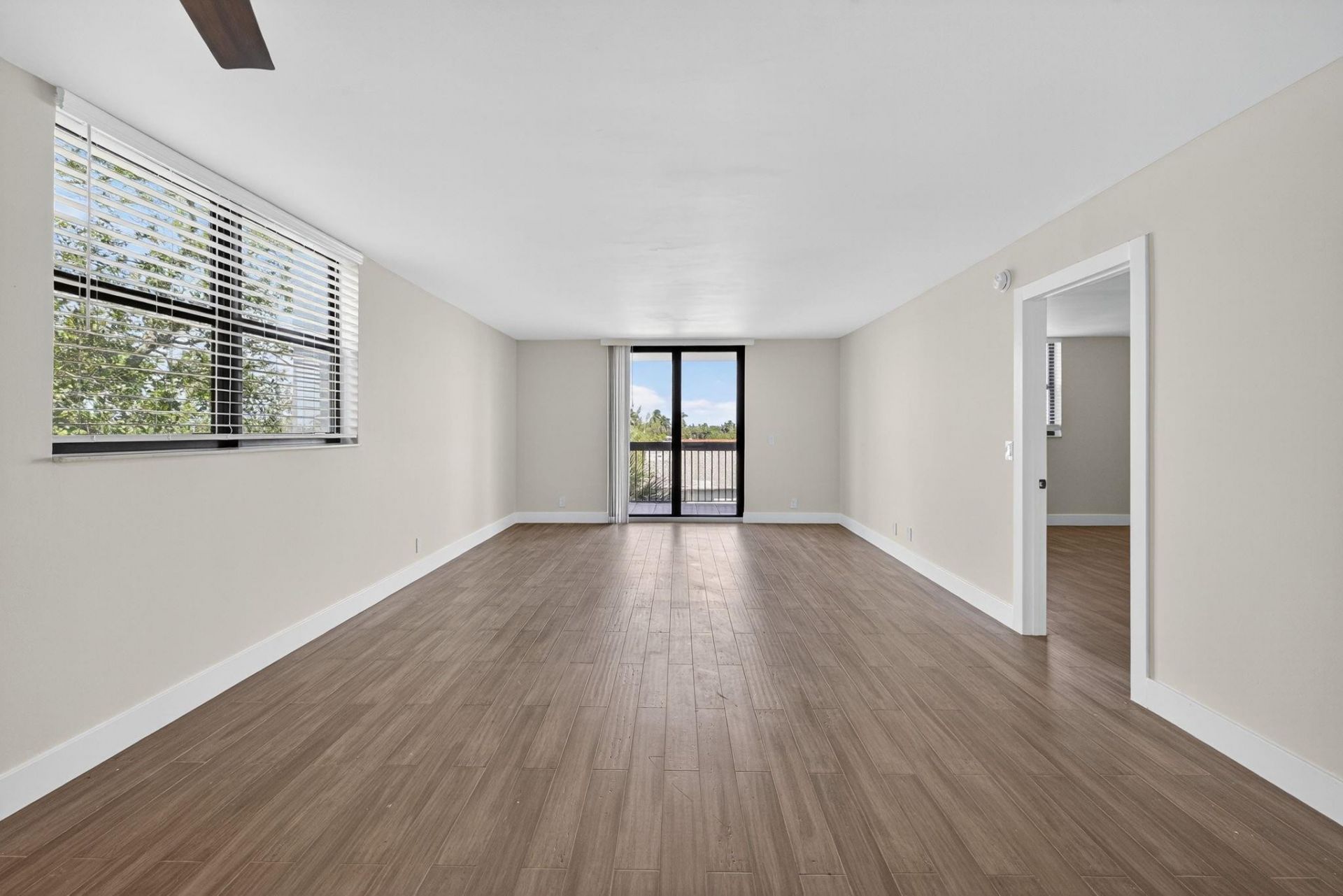 2707 NE 14th Street Causeway, Unit 401, Pompano Beach, FL 33062 Photo