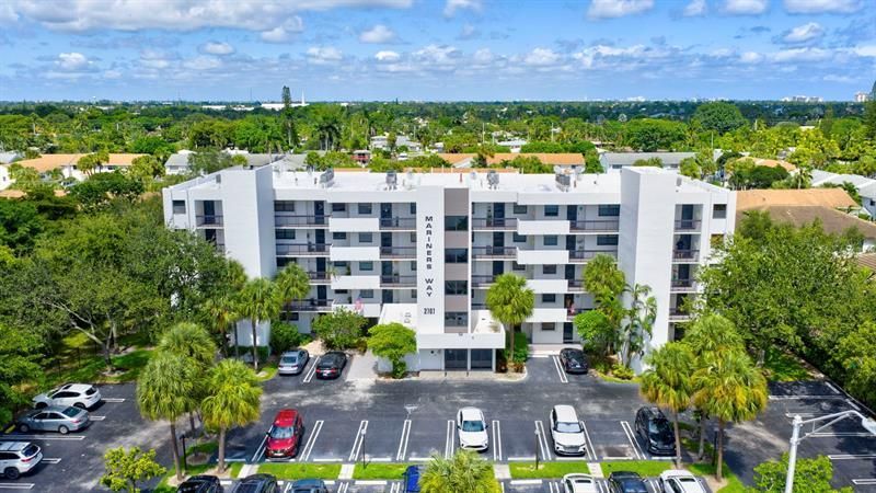 2707 NE 14th St Causeway, Unit 401, Pompano Beach, FL 33062 Photo