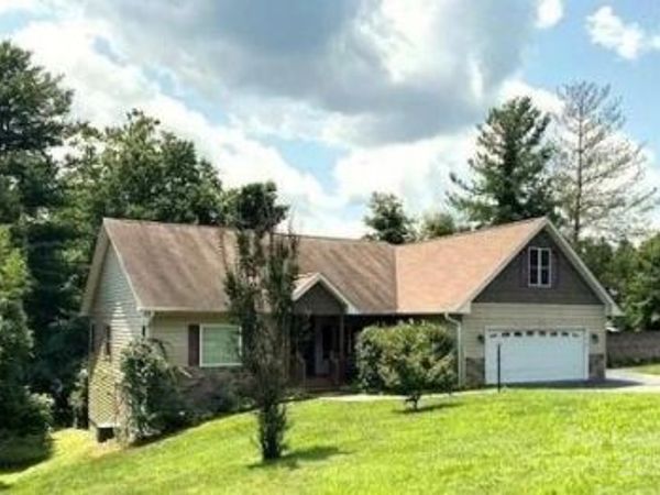 5 Park Avenue, Asheville, NC 28803