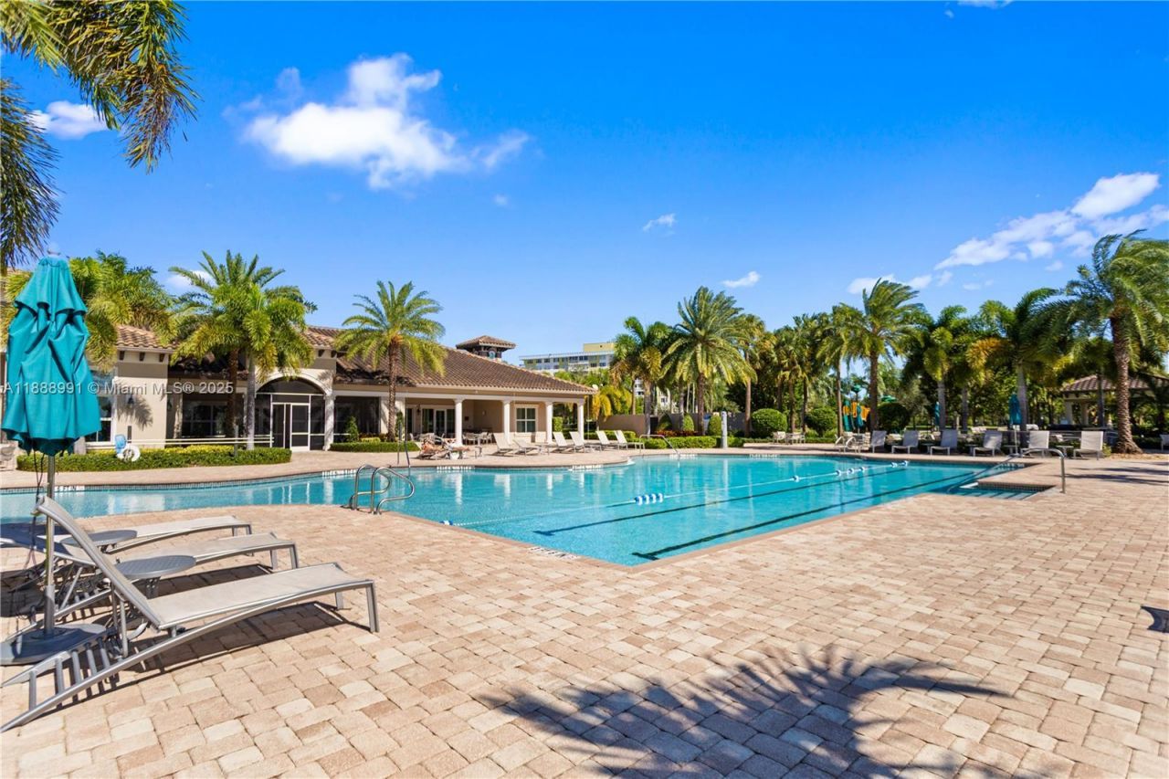 4022 Large Leaf Ln, Hollywood, FL 33021 Photo