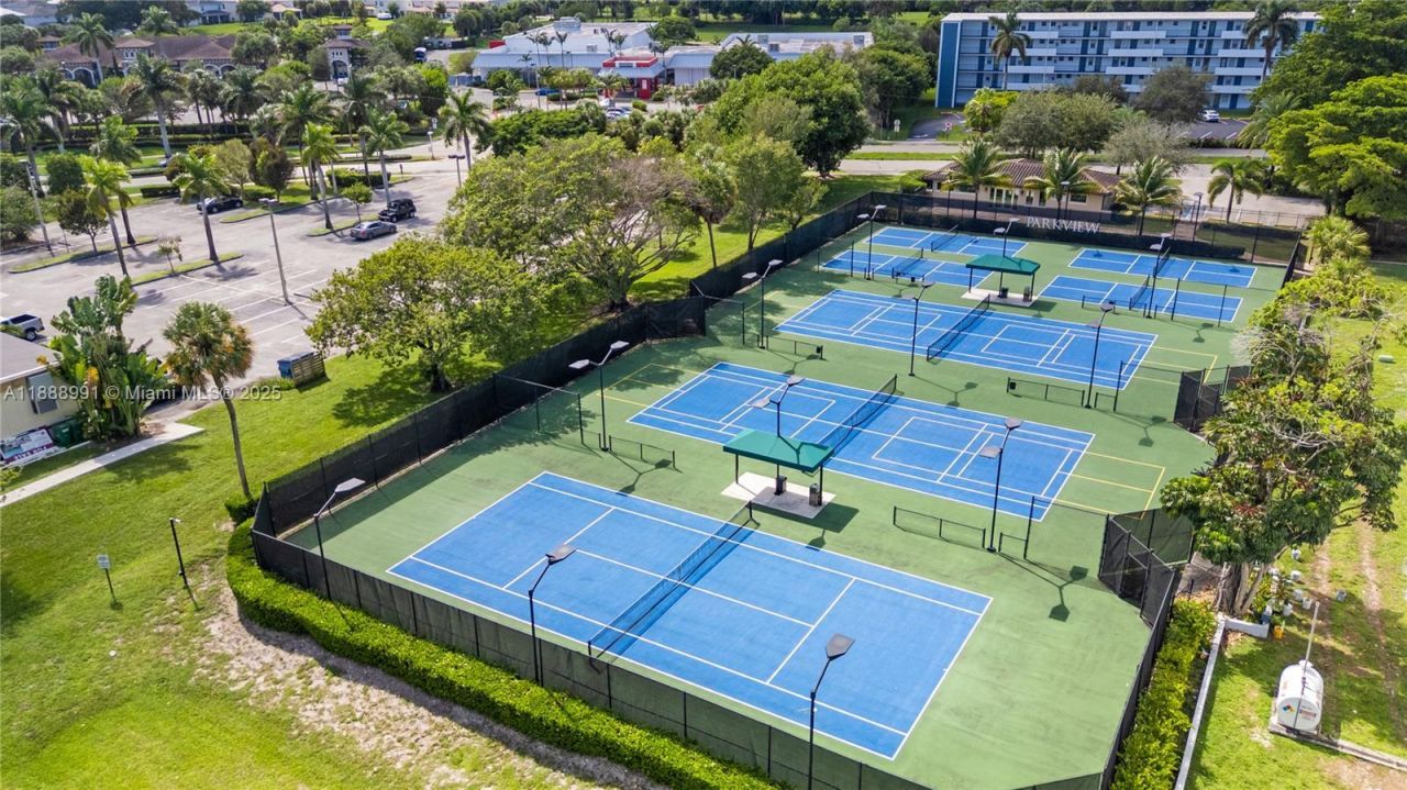 4022 Large Leaf Ln, Hollywood, FL 33021 Photo