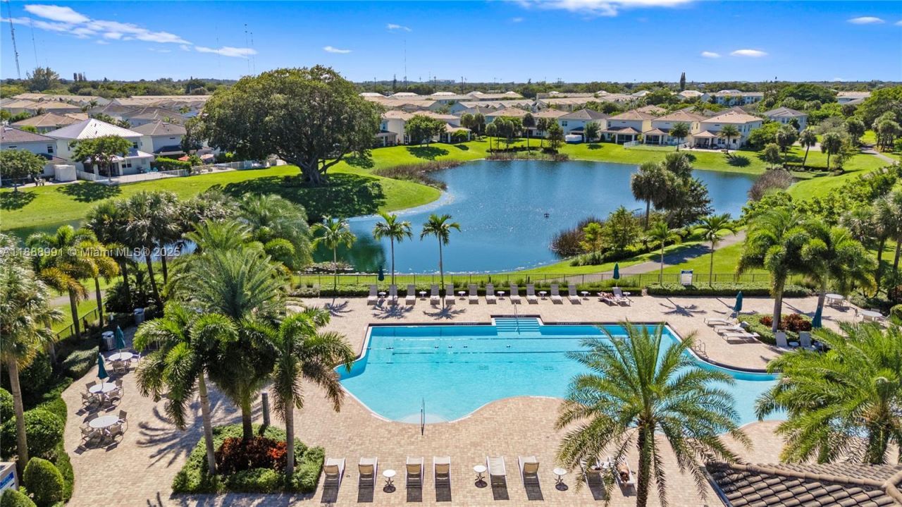 4022 Large Leaf Ln, Hollywood, FL 33021 Photo