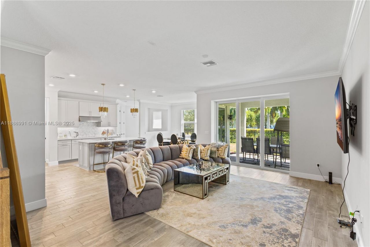 4022 Large Leaf Ln, Hollywood, FL 33021 Photo