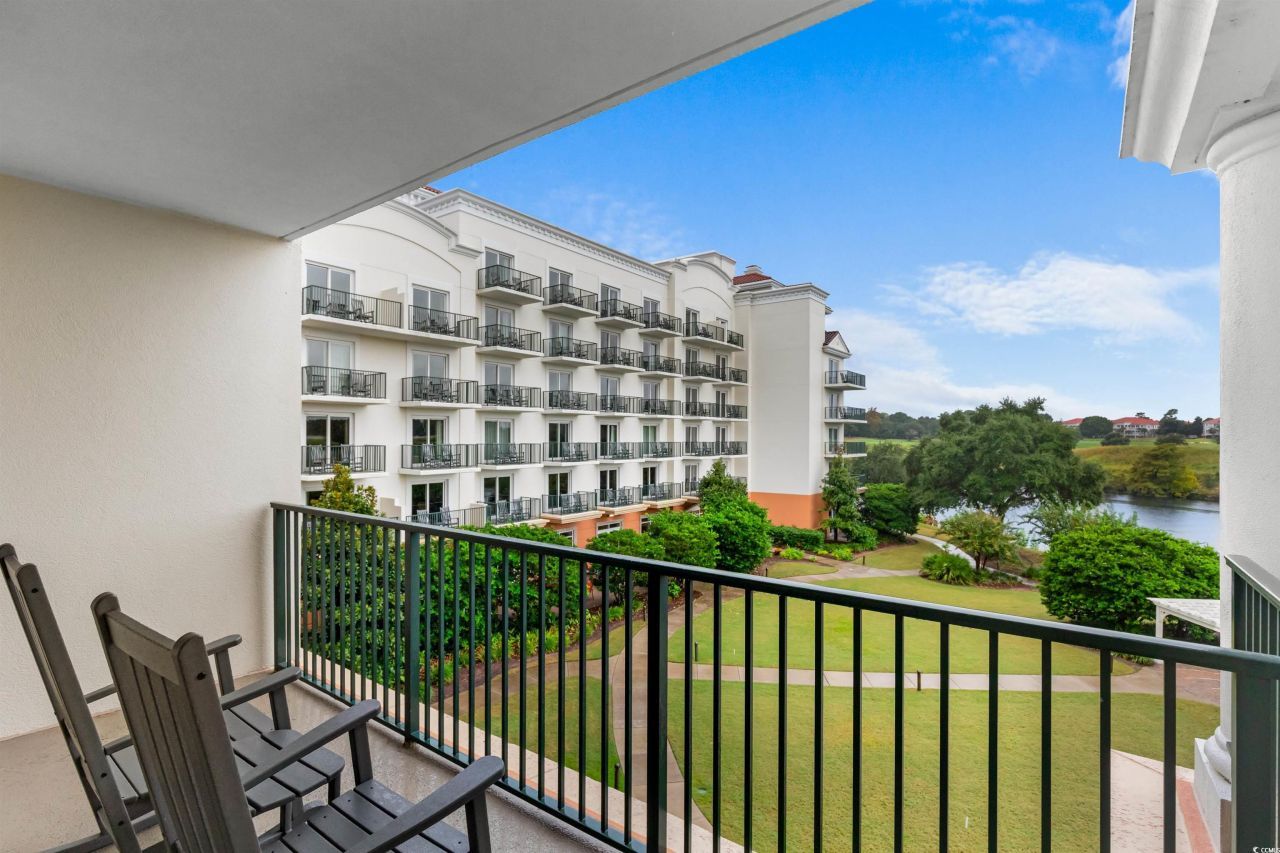 8121 Amalfi Pl. Photo 27