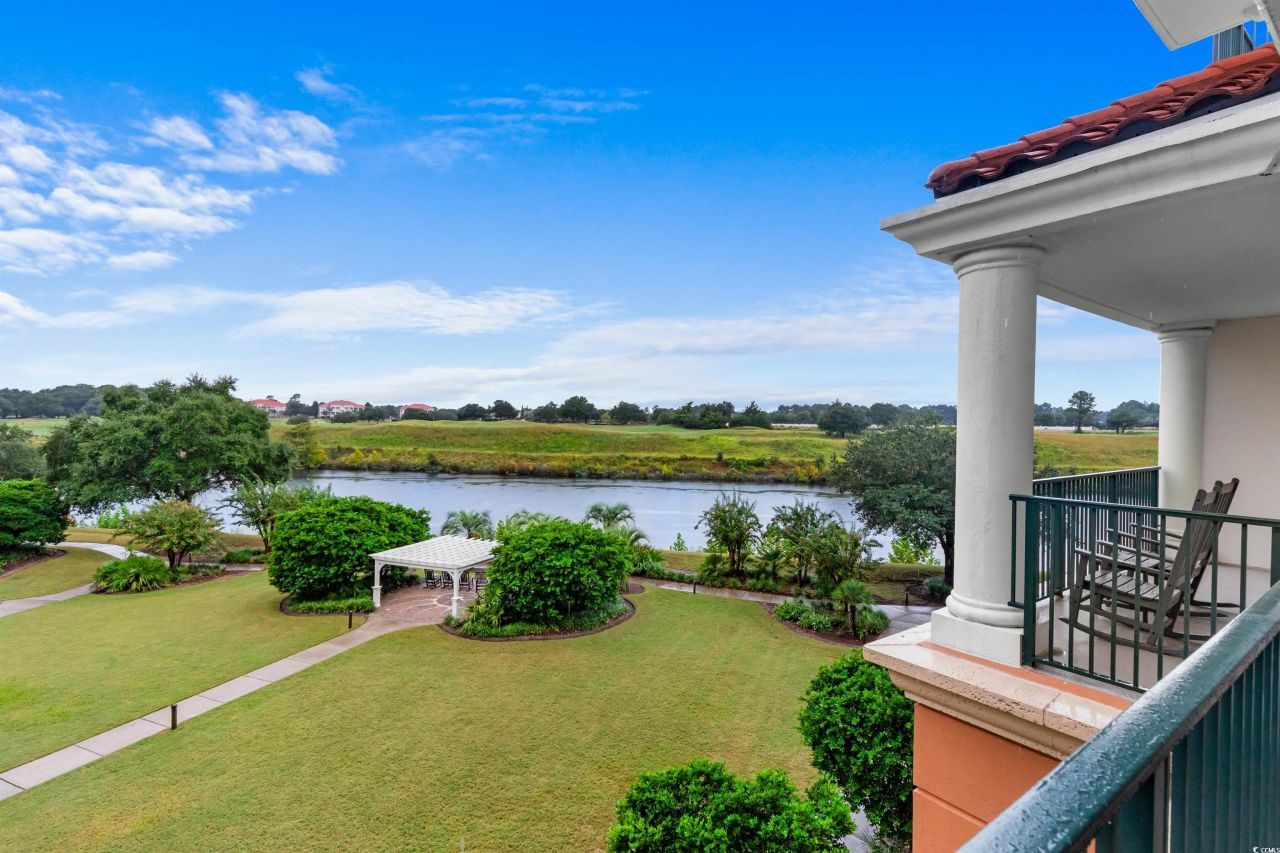 8121 Amalfi Pl. Photo 28