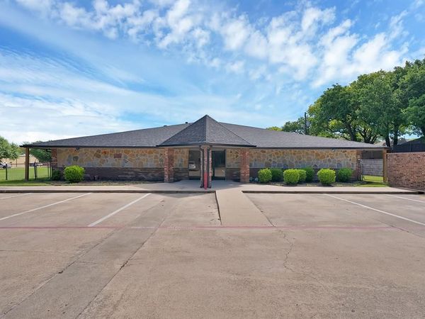 130 S Moore Road, Coppell, TX 75019