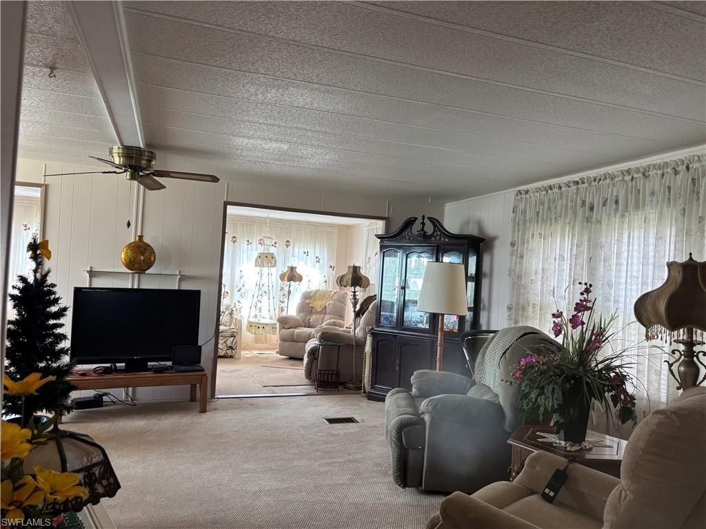 775 Knotty Pine Cir, North Fort Myers, FL 33917 Photo