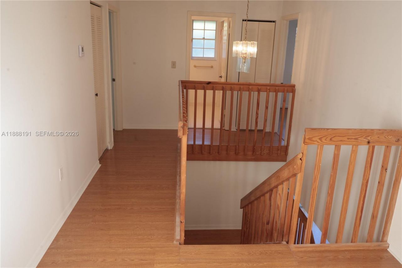 10889 SW 149th Pl, Miami, FL 33196 Photo