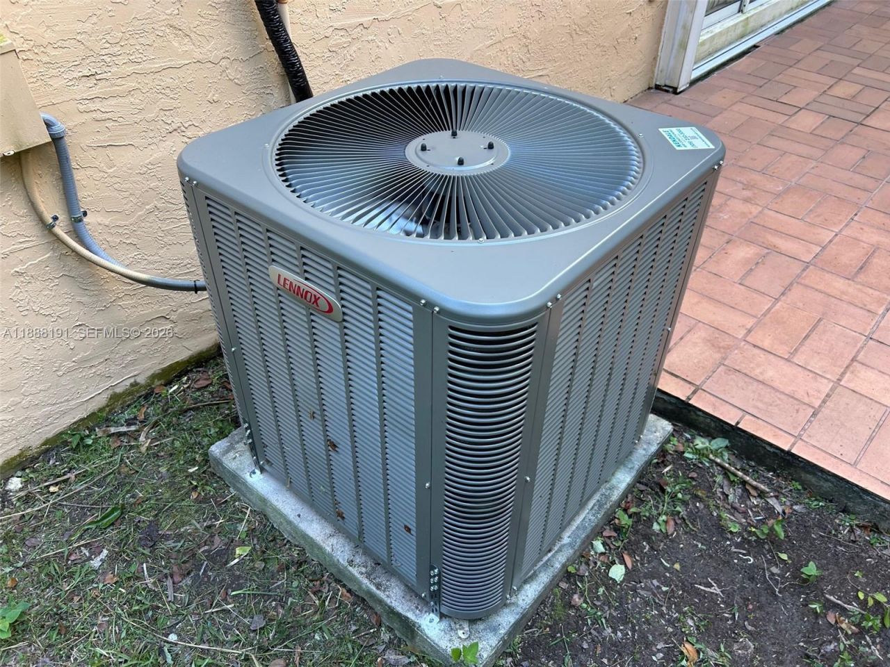 10889 SW 149th Pl, Miami, FL 33196 Photo