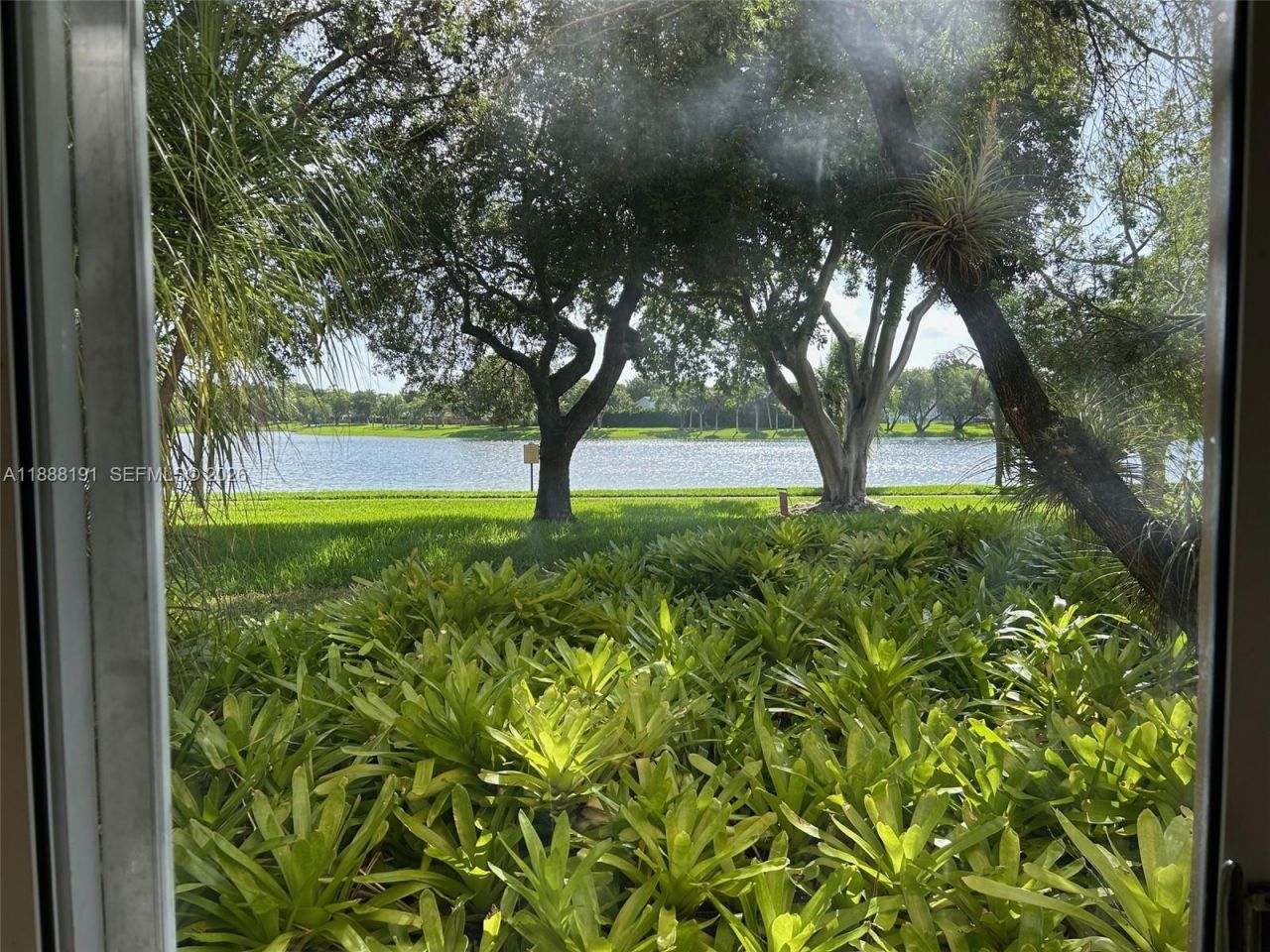 10889 SW 149th Pl, Miami, FL 33196 Photo