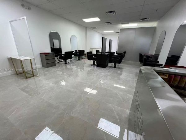 Stirling Rd, Davie, FL 33314