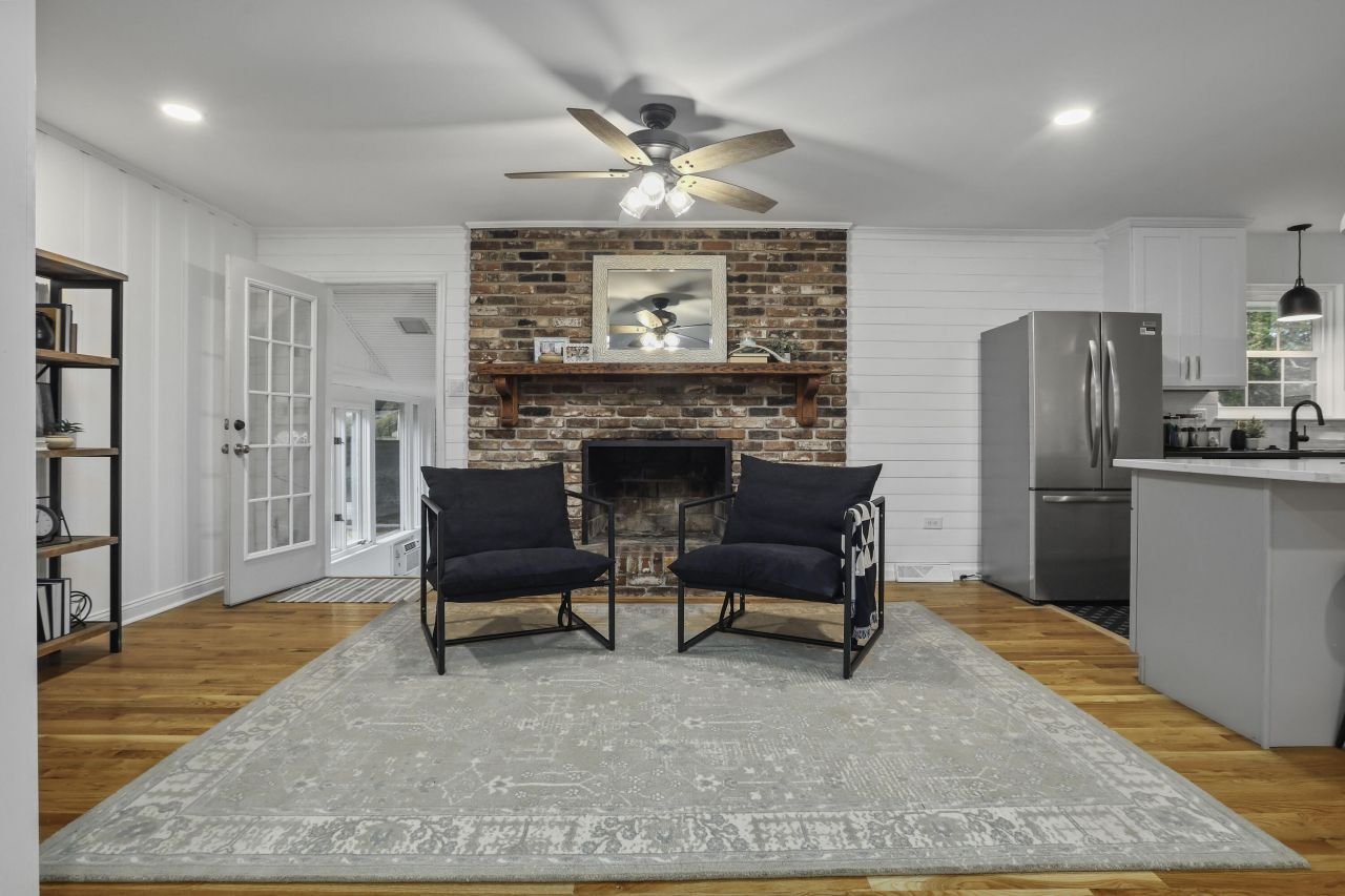 1134 Mim Avenue Photo 14