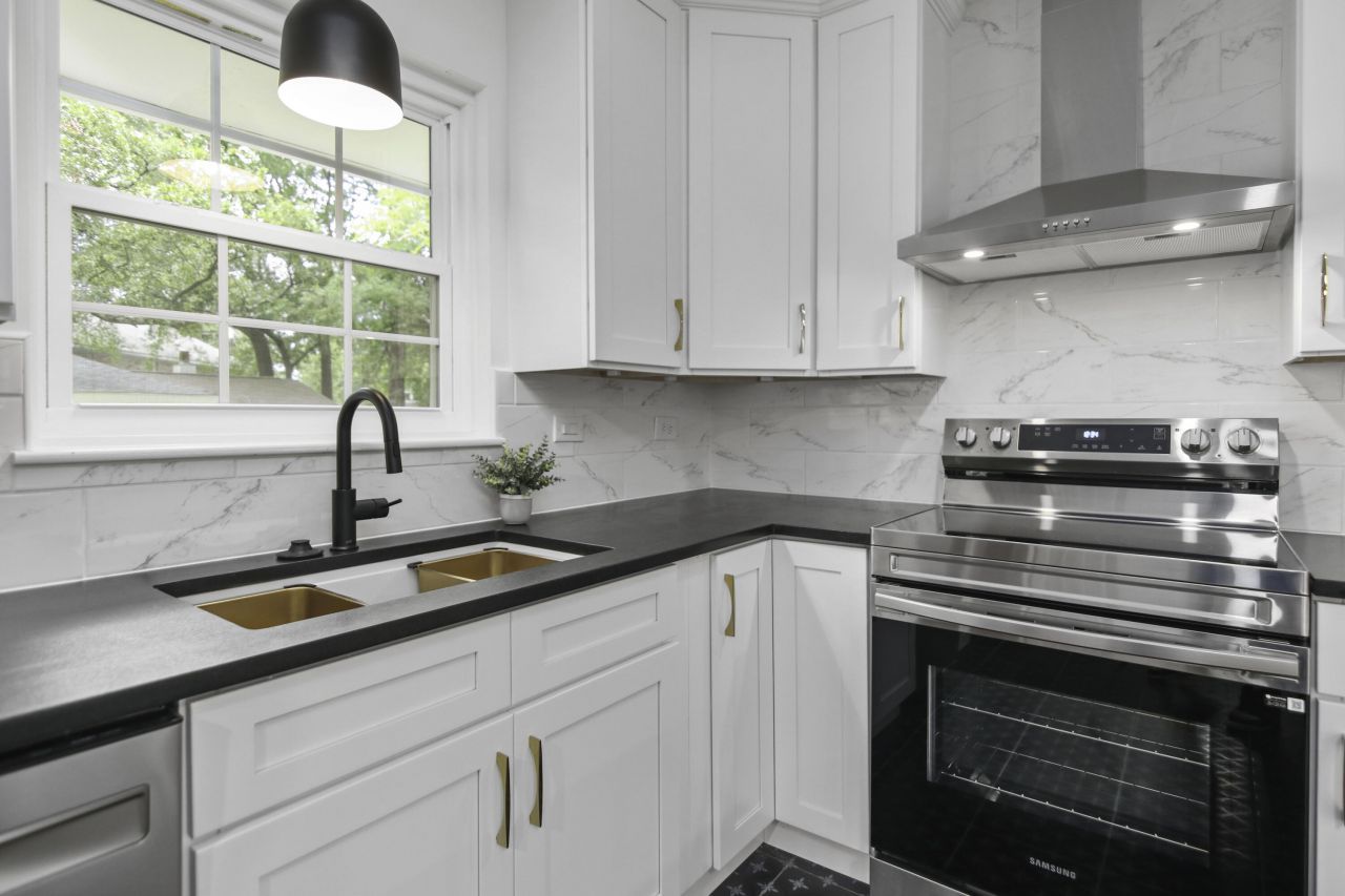 1134 Mim Avenue Photo 18