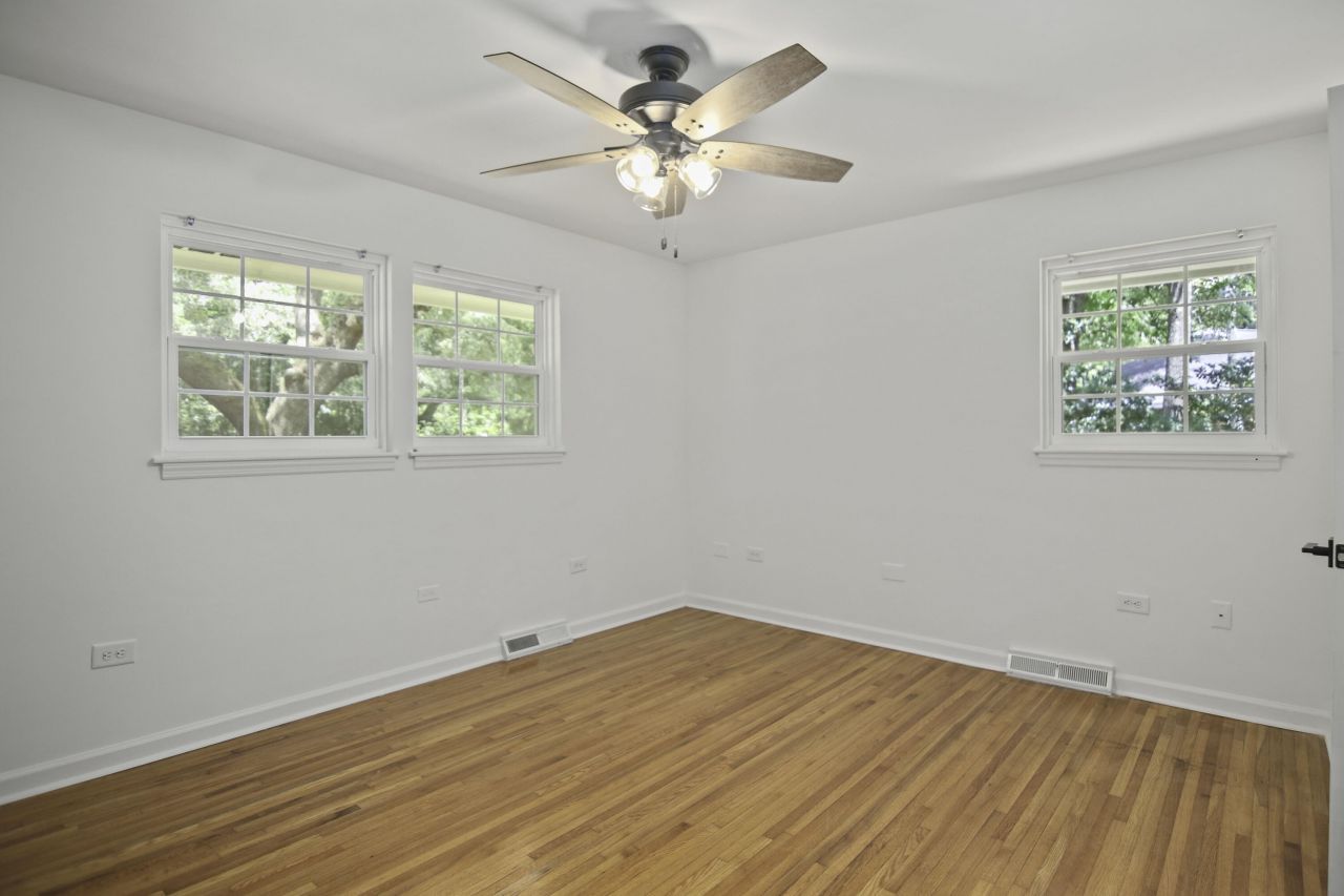 1134 Mim Avenue Photo 25