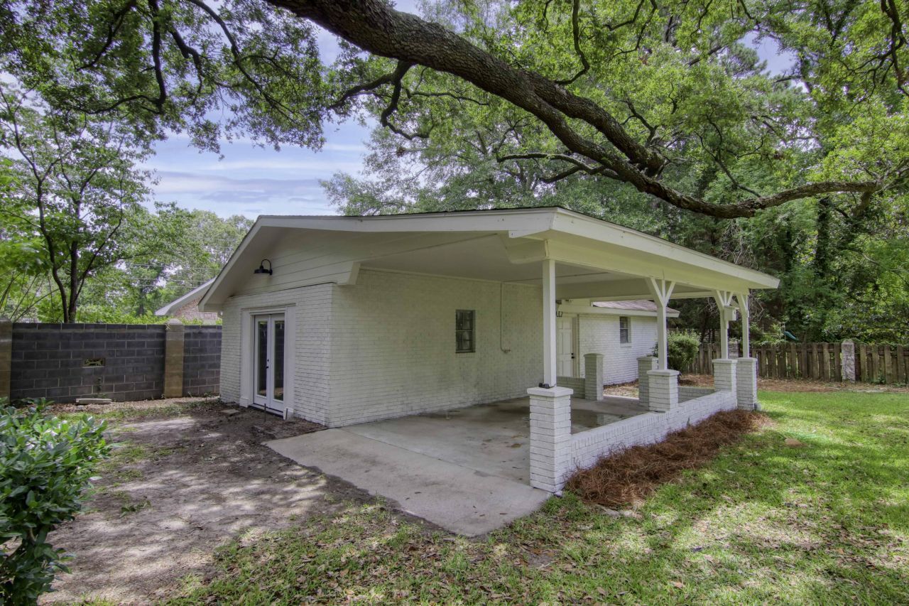 1134 Mim Avenue Photo 29