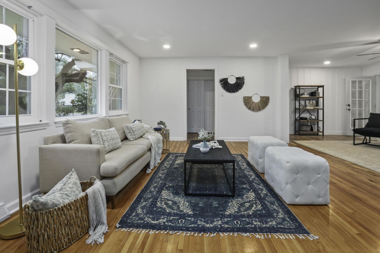 1134 Mim Avenue Photo 4