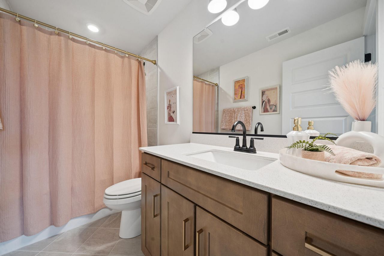 182 Grange Circle Photo 29