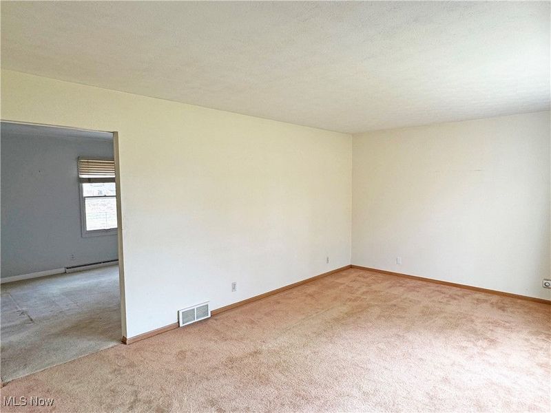 4628 Westwood Avenue NW, Canton, OH 44709 Photo 3