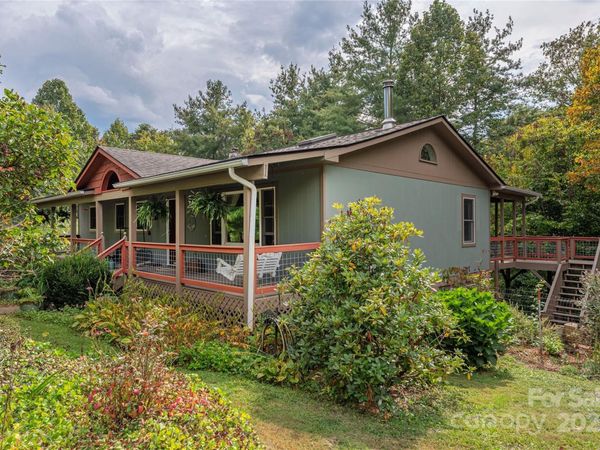 17 Red Oak Lane, Alexander, NC 28701