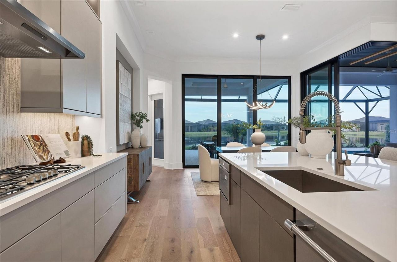 1209 Blue Shell Loop, Sarasota, FL 34240 Photo