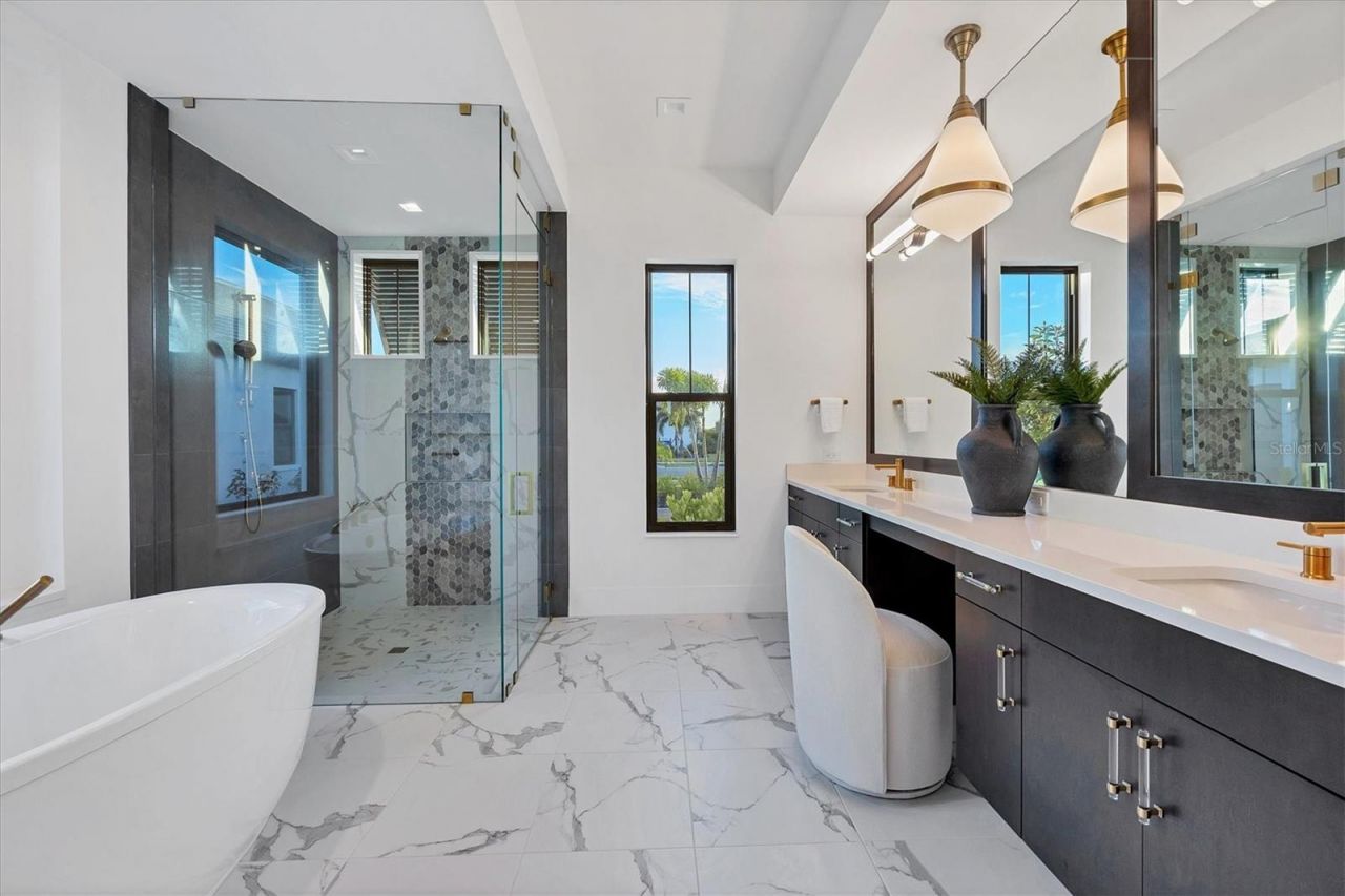 1209 Blue Shell Loop, Sarasota, FL 34240 Photo