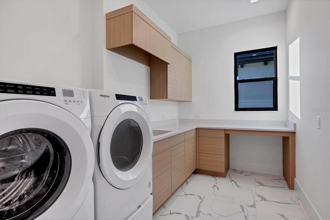 1209 Blue Shell Loop, Sarasota, FL 34240 Photo