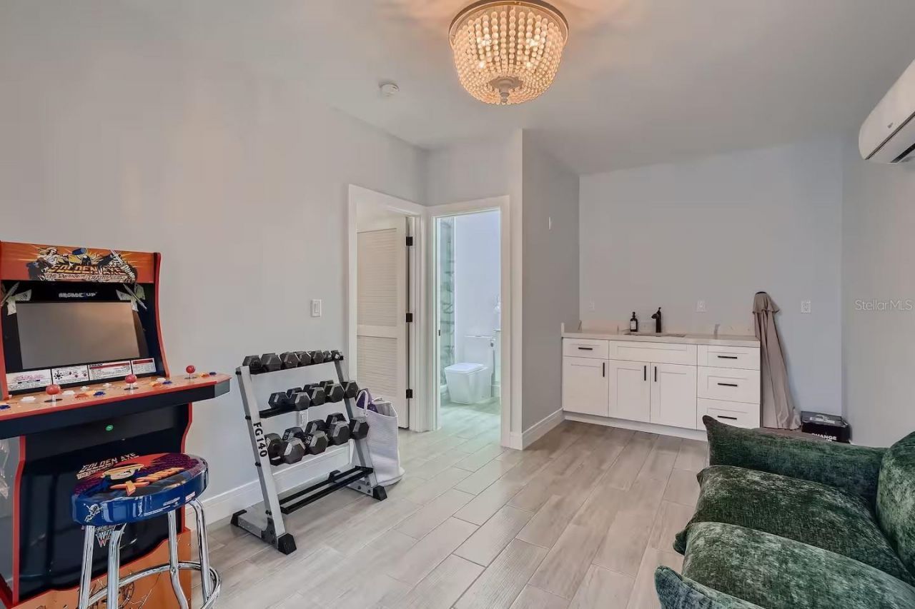 13509 Park Boulevard, Seminole, FL 33776 Photo