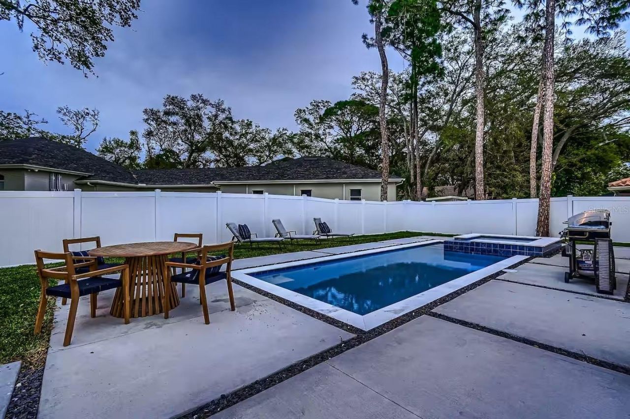 13509 Park Boulevard, Seminole, FL 33776 Photo