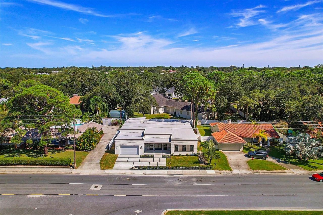 13509 Park Boulevard, Seminole, FL 33776 Photo