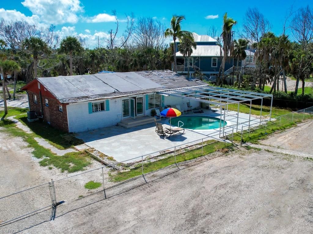 1450-1460 Court Pl, Sanibel, FL 33957 Photo