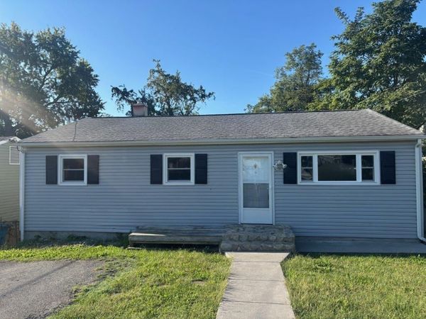 4230 Moomaw AVE NW, Roanoke, VA 24017