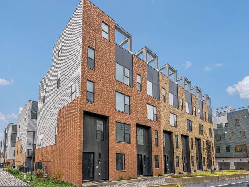 650 Fairmount Avenue, Unit A2, Philadelphia, PA 19123 Main Photo