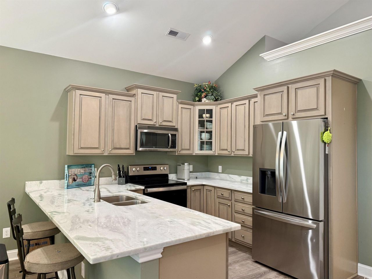 118 Georges Bay Rd. Photo 4