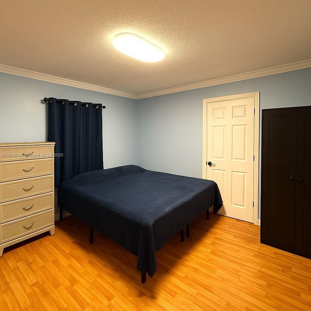 359 E 46th St, Hialeah, FL 33013 Photo