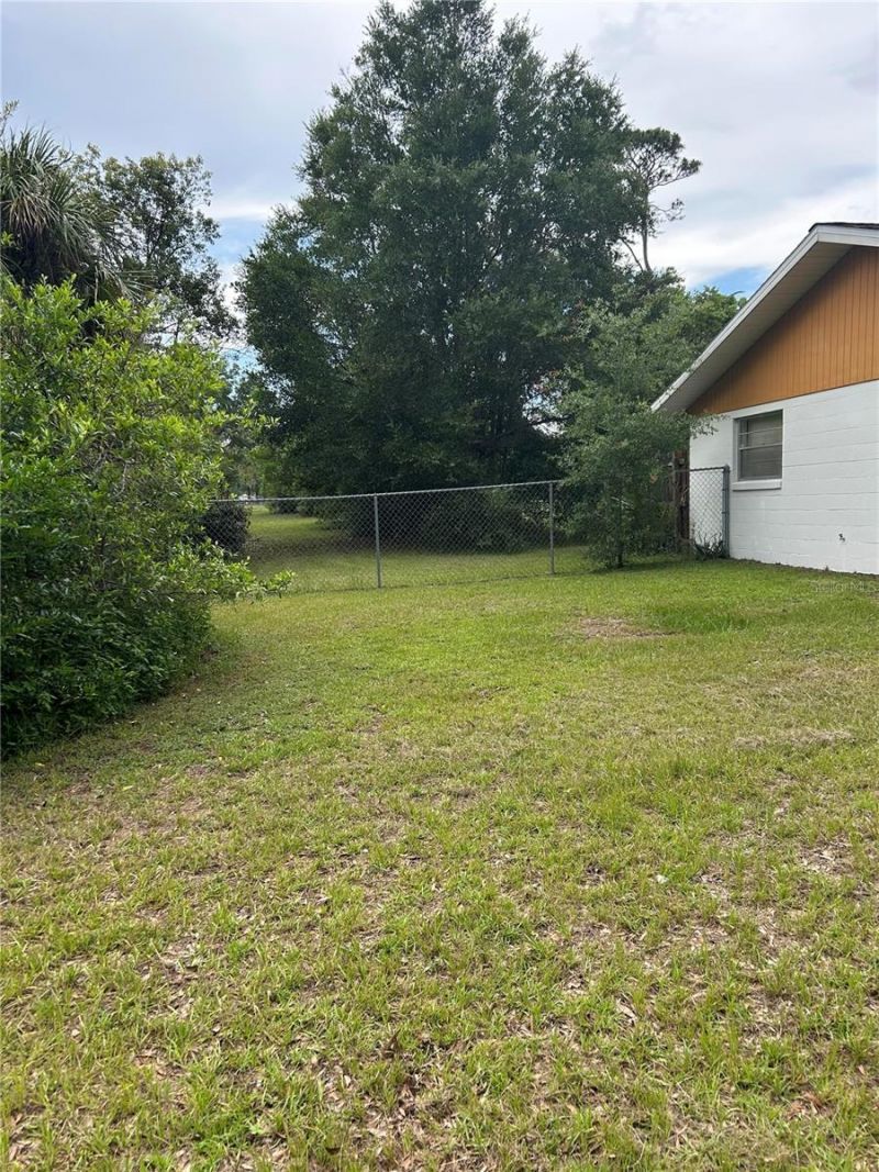 305 Violetwood Road, Deland, FL 32720 Photo