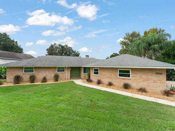 2422 TOPPING PLACE, EUSTIS, FL 32726