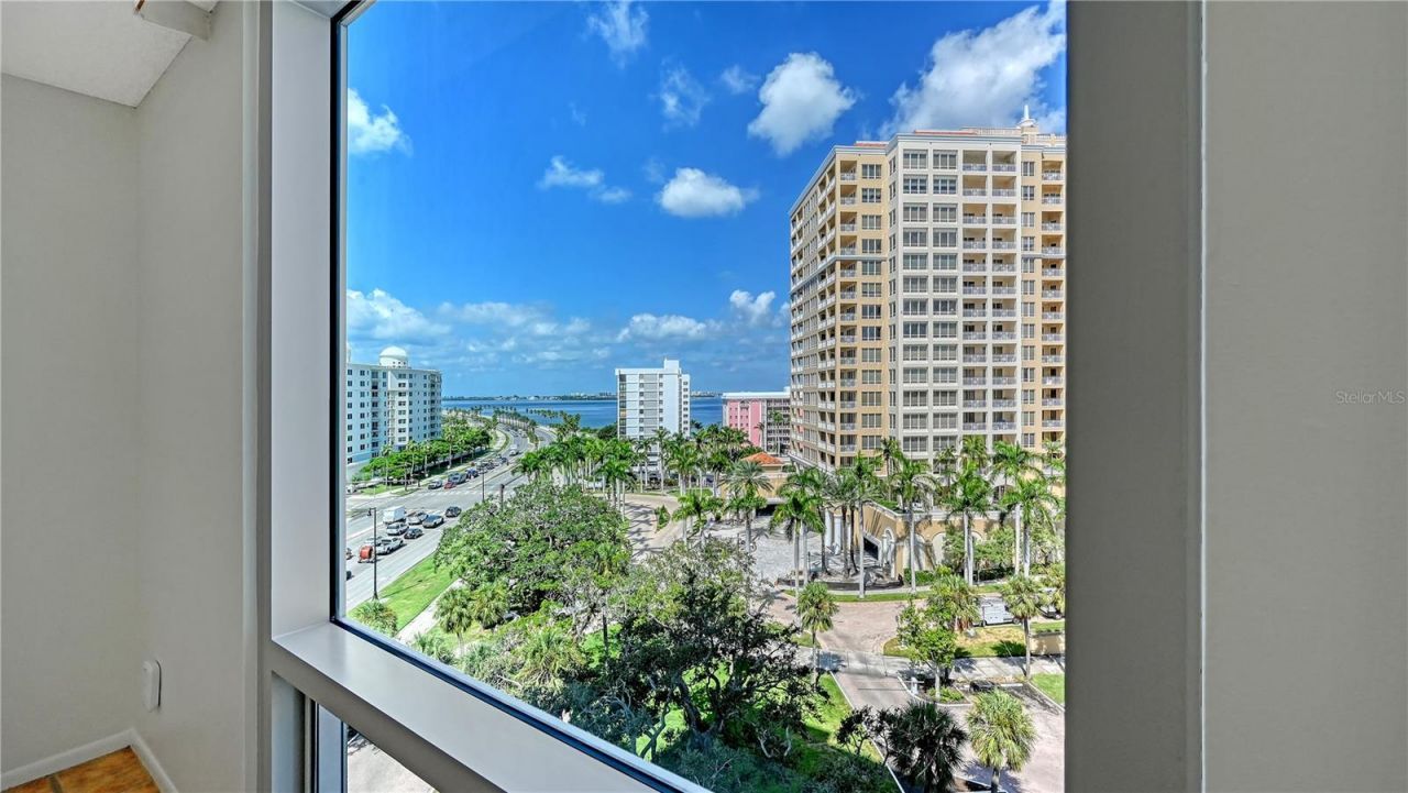 1111 N Gulfstream Avenue, Unit 9F, Sarasota, FL 34236 Photo