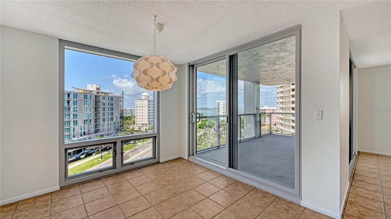 1111 N Gulfstream Avenue, Unit 9F, Sarasota, FL 34236 Photo