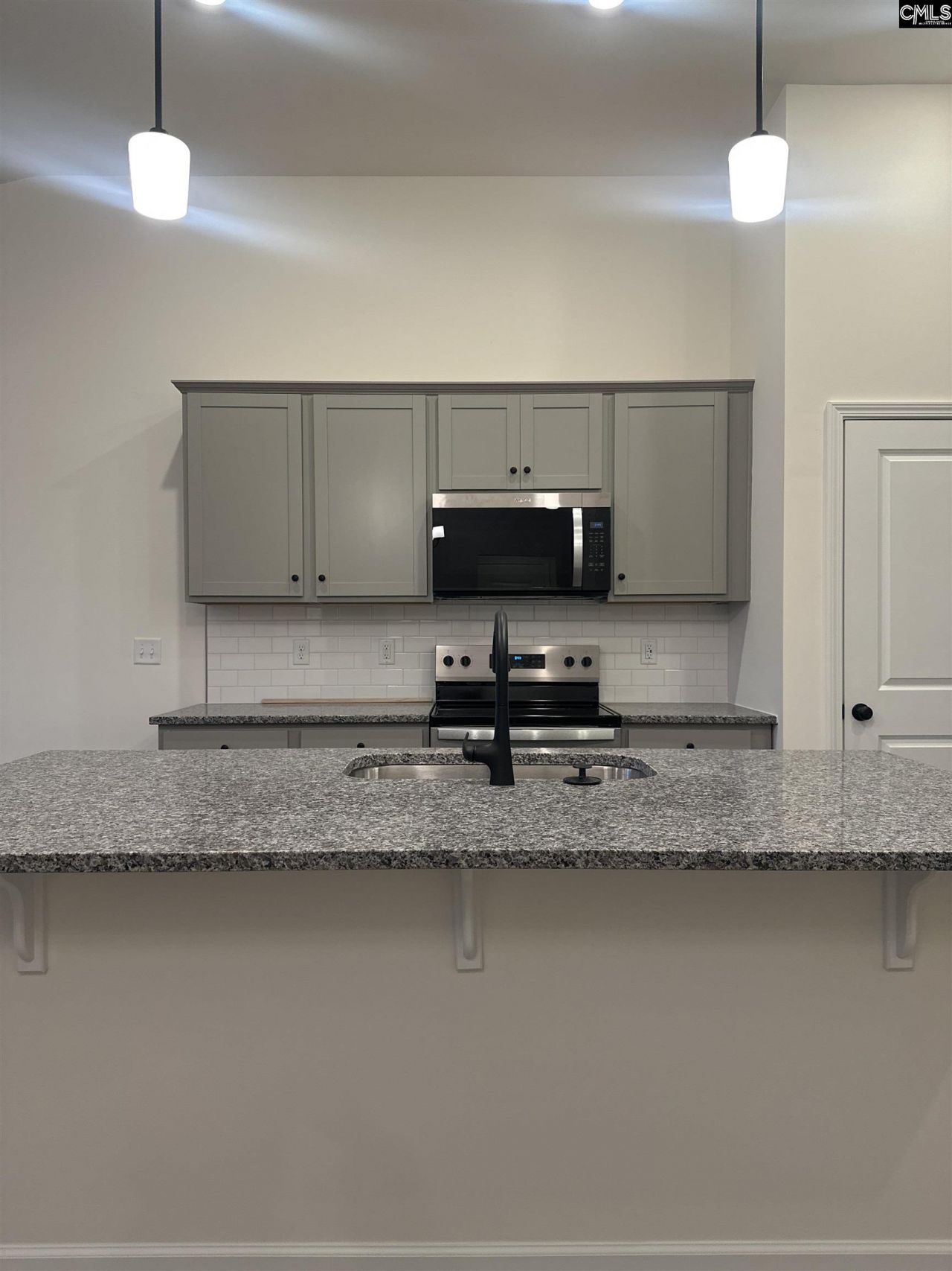 338 Ryegrass Way Photo 11