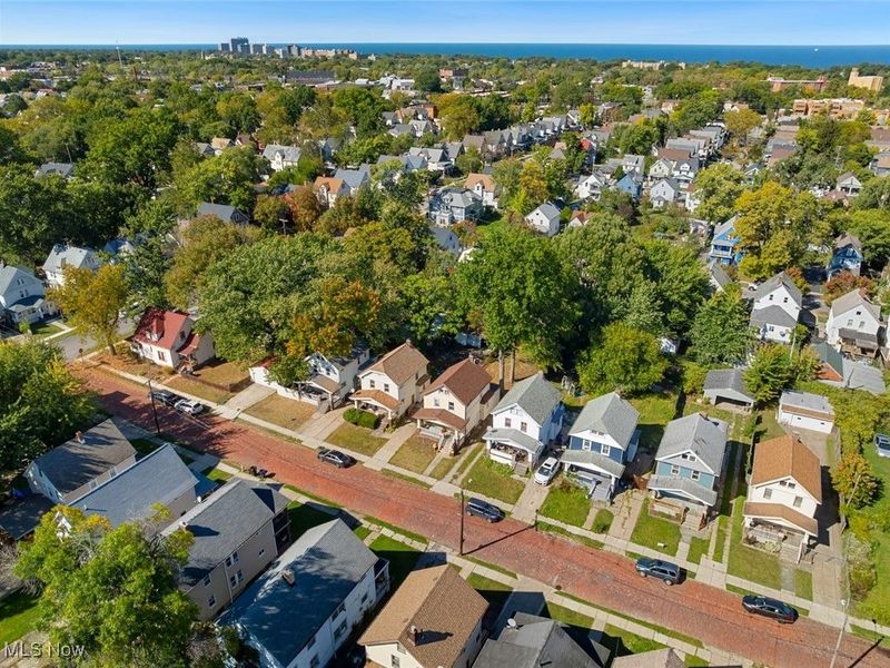 9902 Zimmer Avenue, Cleveland, OH 44102 Photo 34