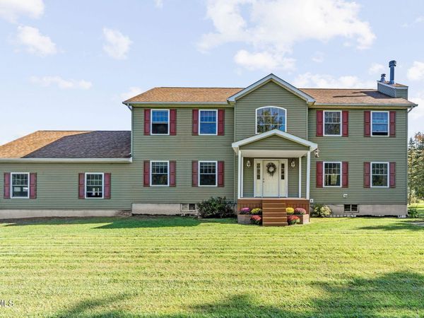 121 Pioneer Drive, Broadalbin, NY 12025