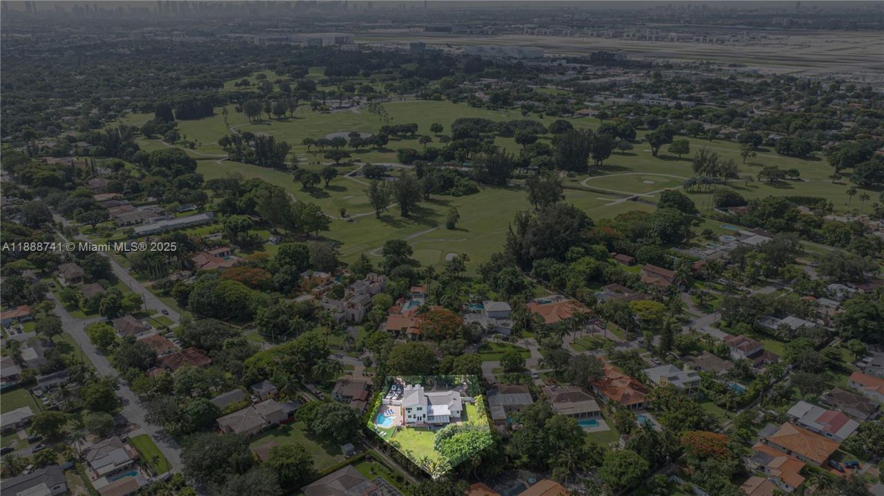 507 Hunting Lodge Dr, Miami Springs, FL 33166 Photo