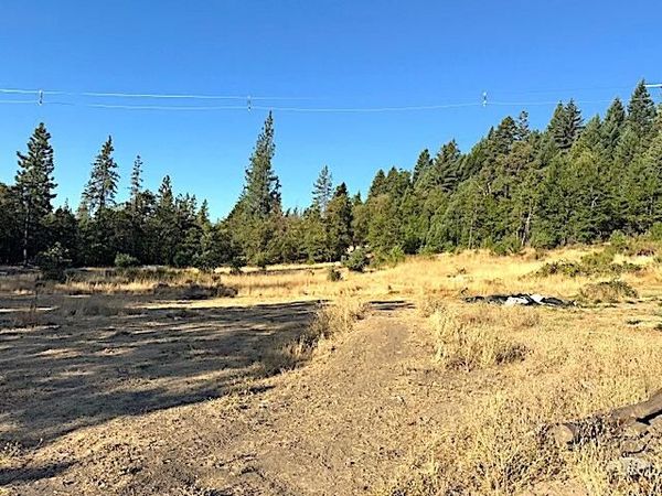 5110 Tunnel Loop Road, Grants Pass, OR 97526