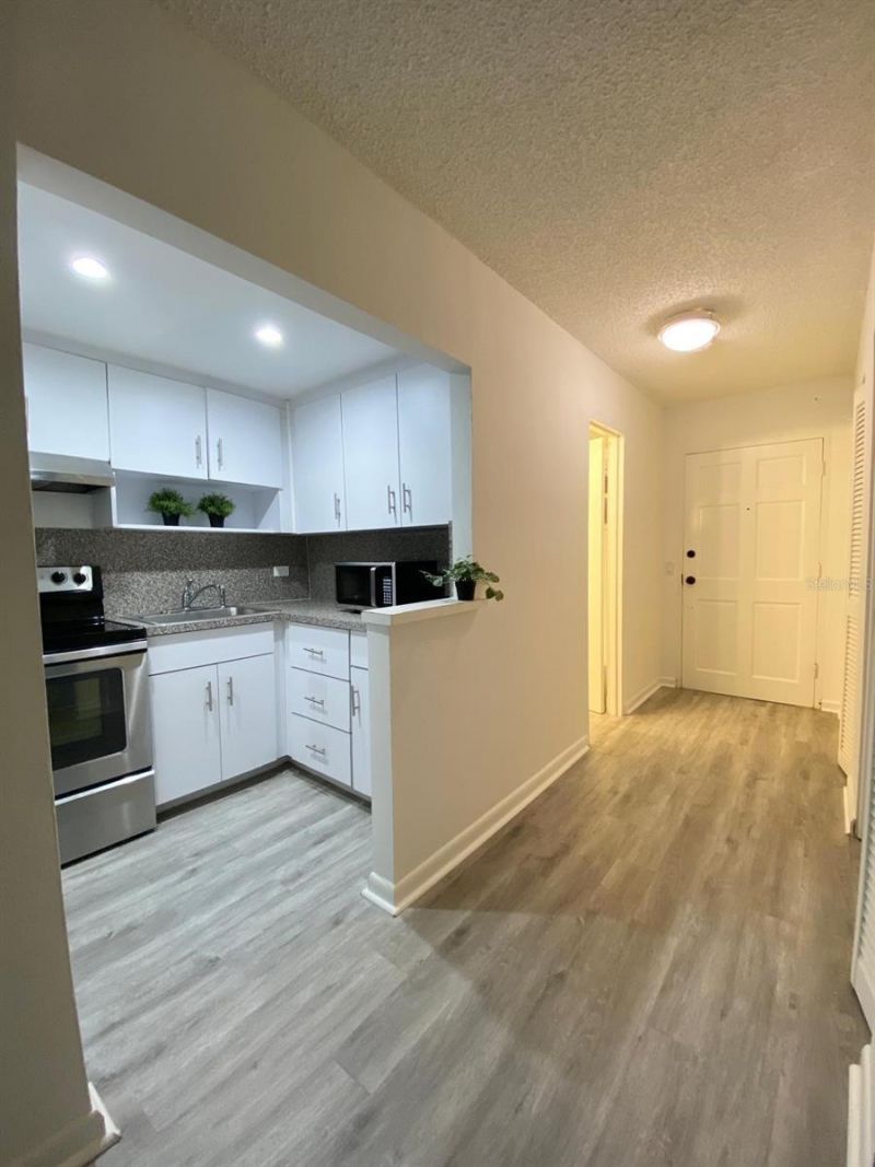 7904 West Drive, Unit 211, North Bay Village, FL 33141 Photo