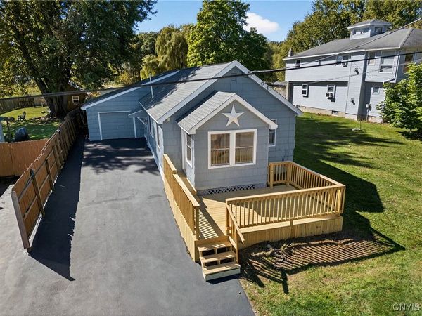 43 Woodworth Road, Central Square, NY 13036