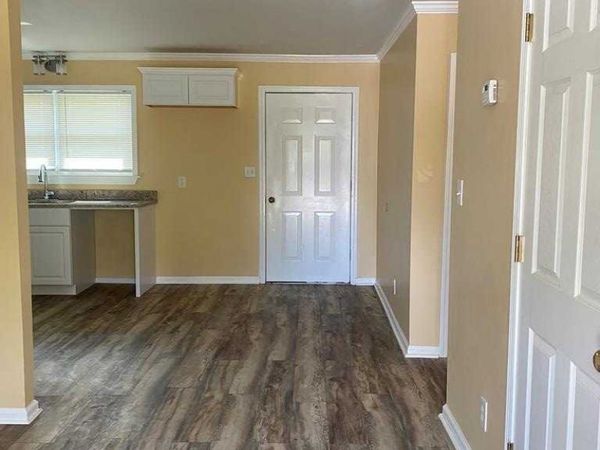 812 Alabama Street, Earle, AR 72331