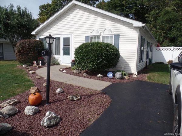 87 Vero, Poughkeepsie, NY 12603