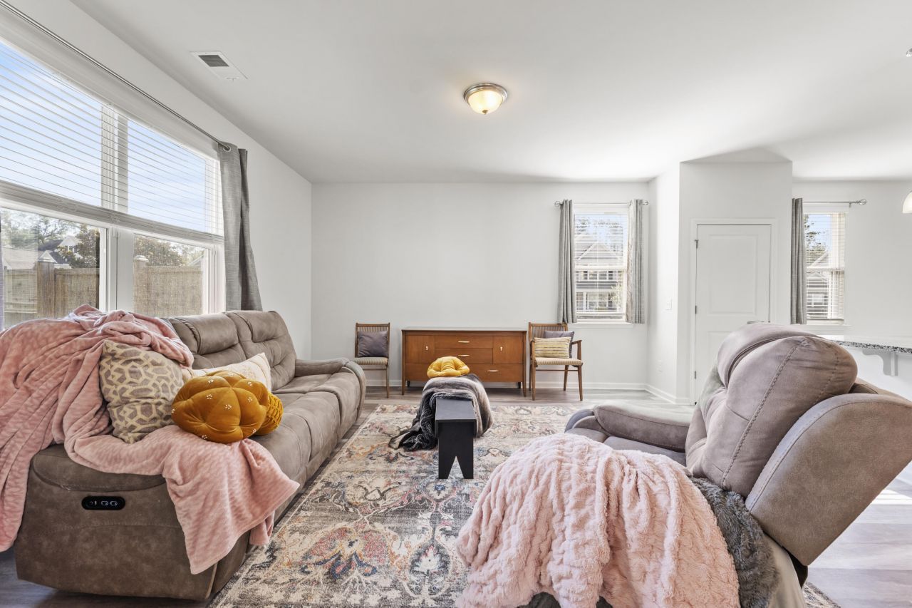 228 Goshen Road Photo 22