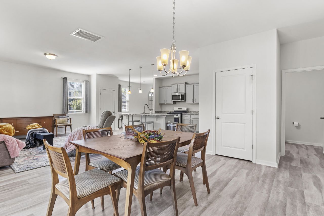 228 Goshen Road Photo 24