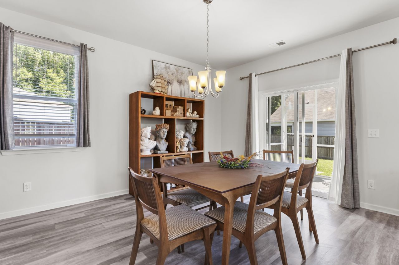 228 Goshen Road Photo 25